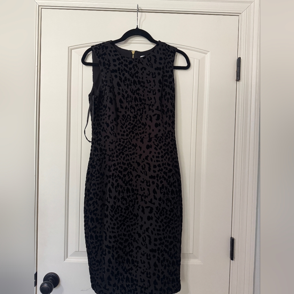 Calvin Klein Leopard Print Sheath Dress Size 6 - Picture 3 of 5